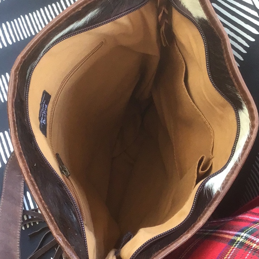 Cowhide bag - Picture 9 of 12